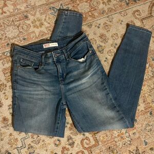 Signature by Levi Strauss Women's Medium Blue Skinny Jeans